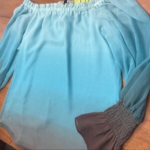Brand New White House Black Market Ombré Off the Shoulder Blouse Sz Medium